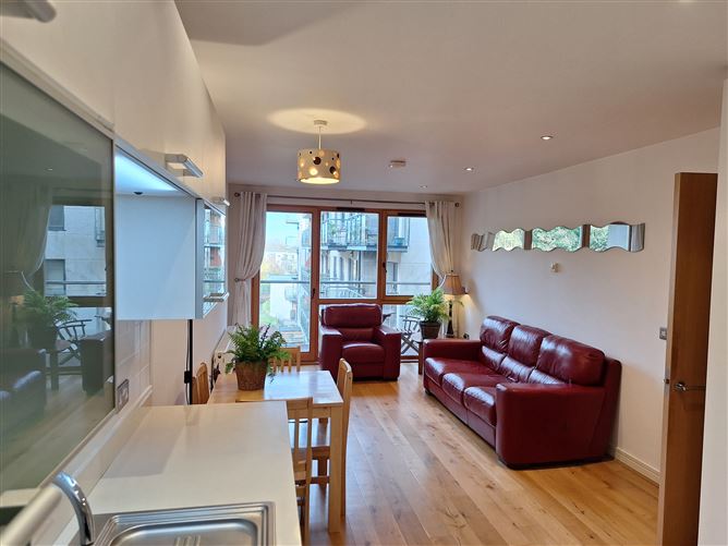 16 The Cedar, Parkview, Belarmine, Stepaside, Dublin 18