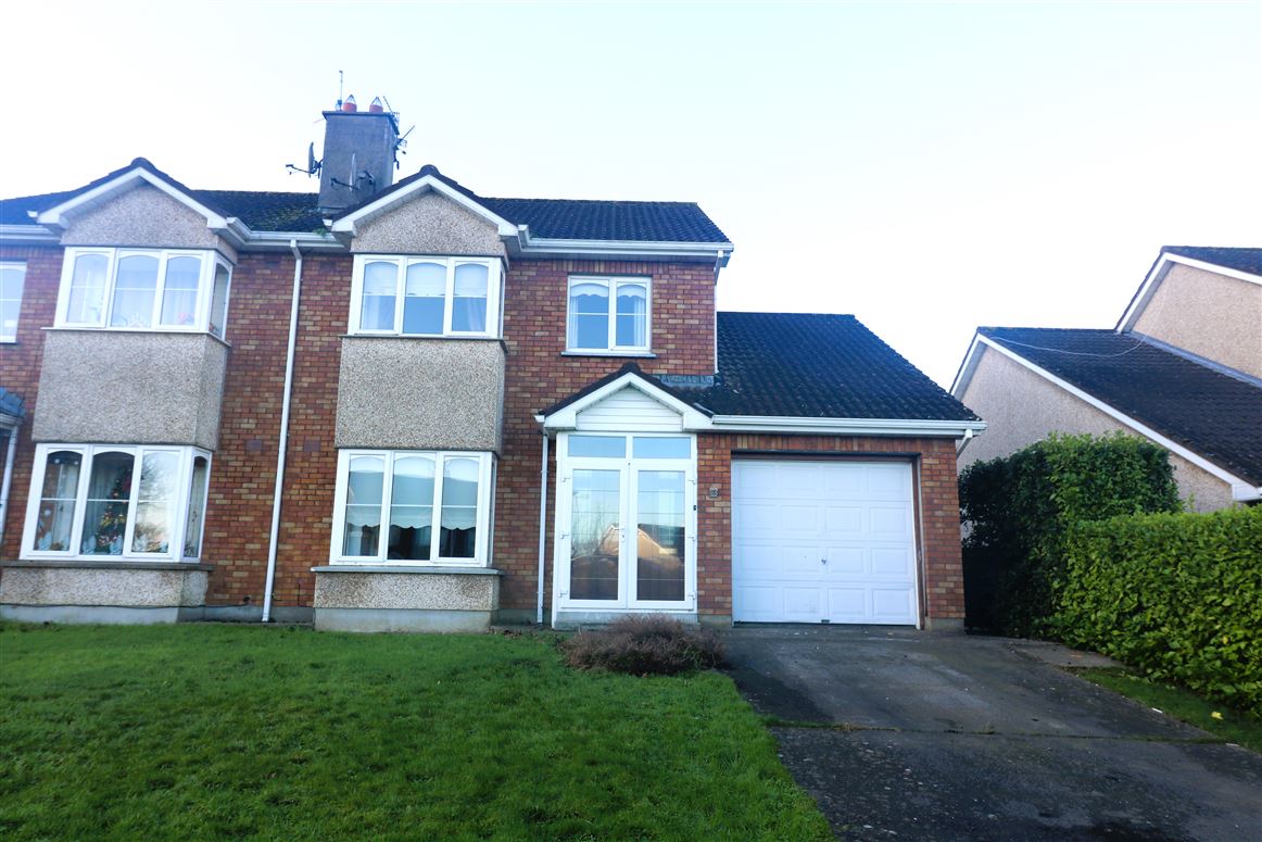 32 Castle Court, Carrick-on-Suir, Tipperary