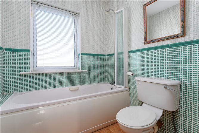 23 Castlegrange Drive, Clondalkin, Dublin 22