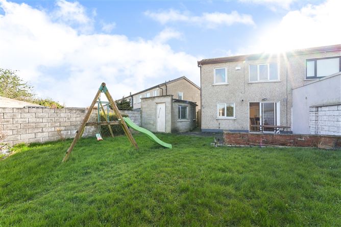 23 Castlegrange Drive, Clondalkin, Dublin 22