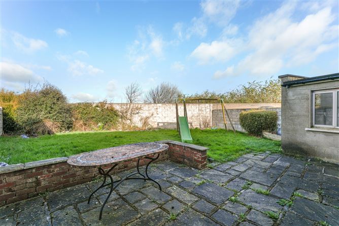 23 Castlegrange Drive, Clondalkin, Dublin 22