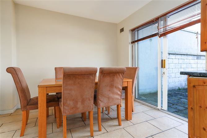 23 Castlegrange Drive, Clondalkin, Dublin 22