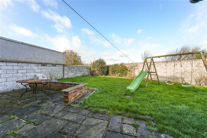 23 Castlegrange Drive, Clondalkin, Dublin 22