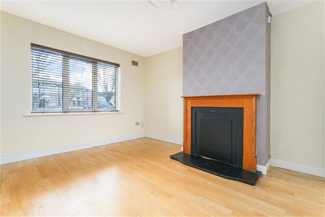 23 Castlegrange Drive, Clondalkin, Dublin 22