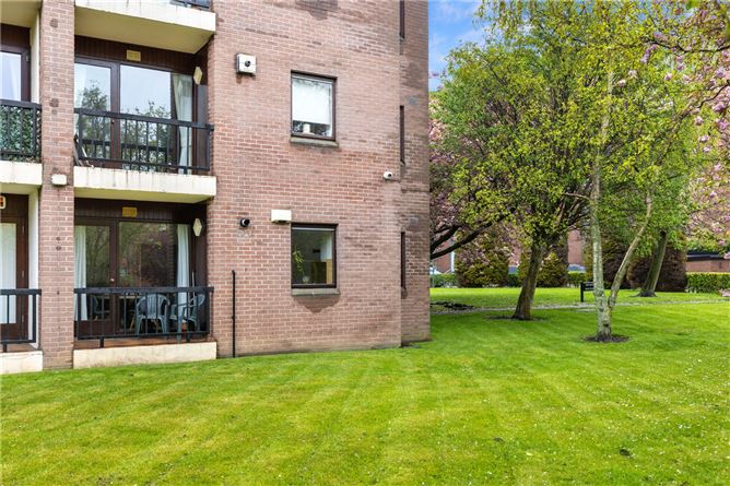 Photo 9 of 9 — 52 Burleigh Court, Burlington Road, Dublin 4