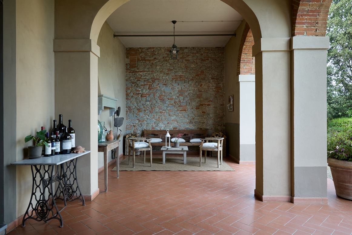 Live in Wonder,Ville, Tuscany, Italy