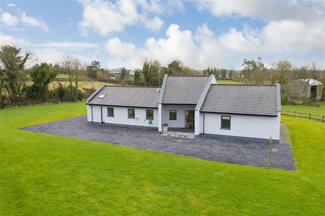 Bungalow At Anneville, Clonard, Meath, Meath
