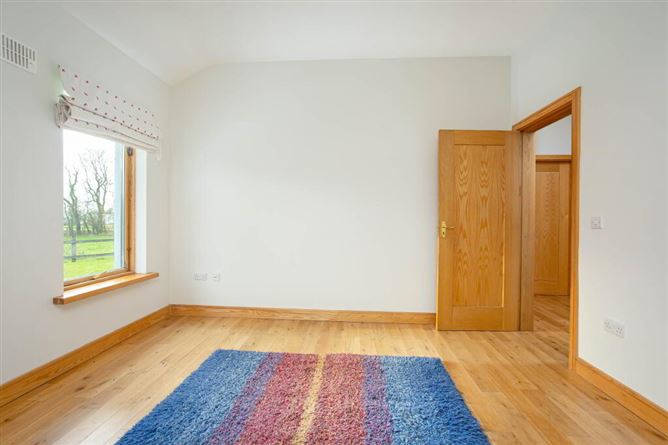 Bungalow At Anneville, Clonard, Meath, Meath