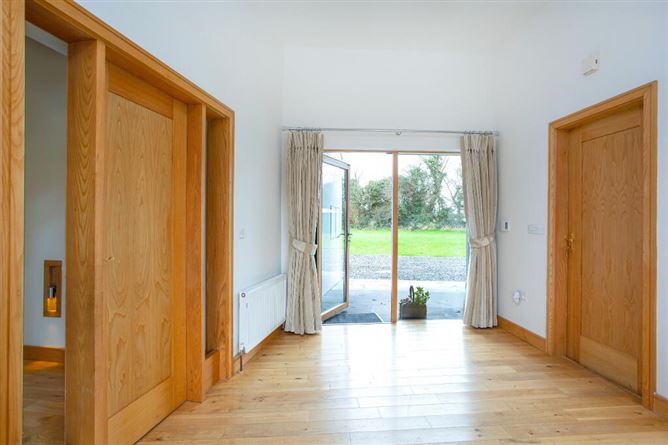 Bungalow At Anneville, Clonard, Meath, Meath