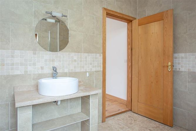 Bungalow At Anneville, Clonard, Meath, Meath
