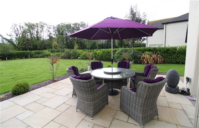 24 Holsteiner Park, Clonee, Meath