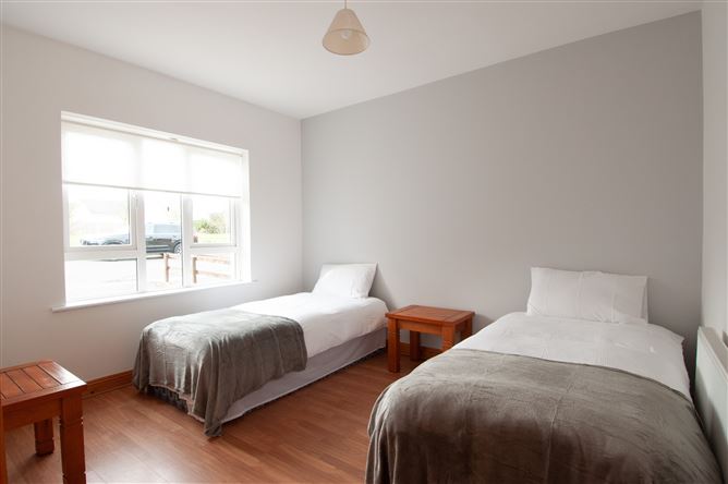 7 Ford Haven, Kilmuckridge, Wexford