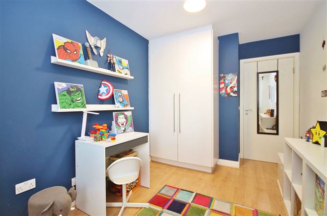 13 Virginia Hall, Tallaght, Dublin 24