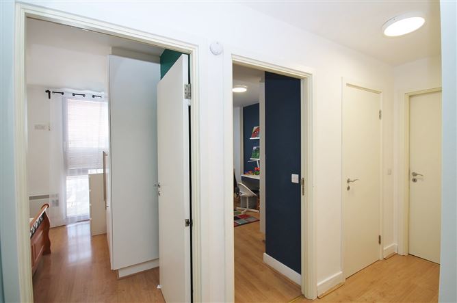 13 Virginia Hall, Tallaght, Dublin 24