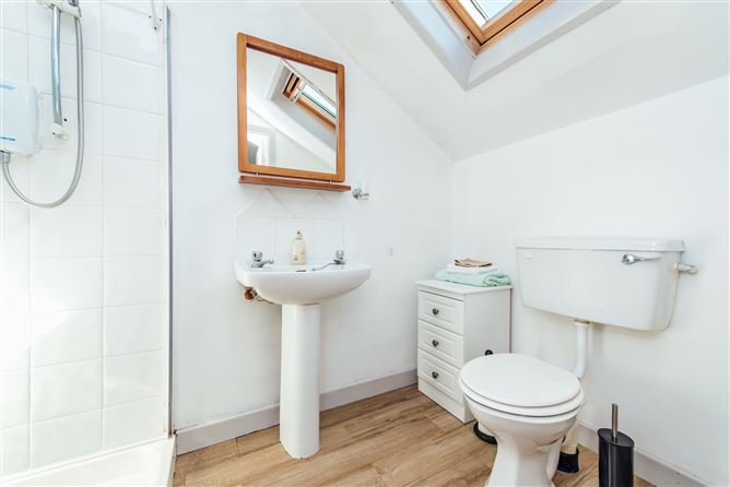 Willow Cottage, Hallahoise, Castledermot, Co. Kildare
