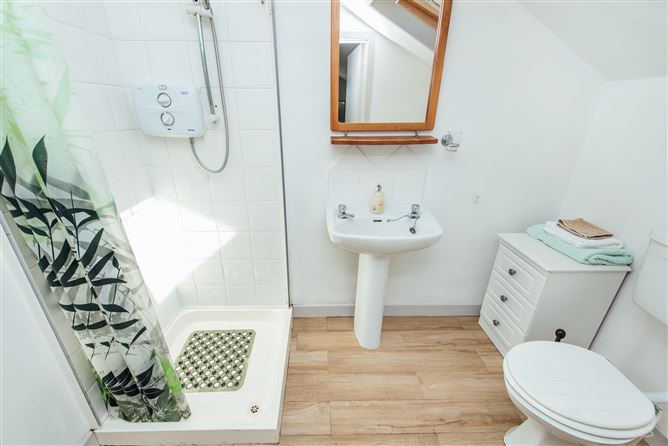 Willow Cottage, Hallahoise, Castledermot, Co. Kildare
