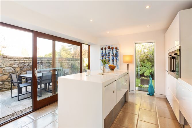 4 Charlemont Avenue, Dun Laoghaire, Co. Dublin