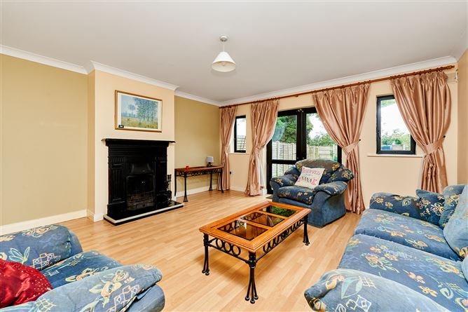 No. 15 Castleview Court, Delvin, Westmeath