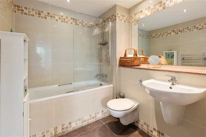 106 Hampton Lodge, Block B, Grace Park Road, Drumcondra, Dublin 9