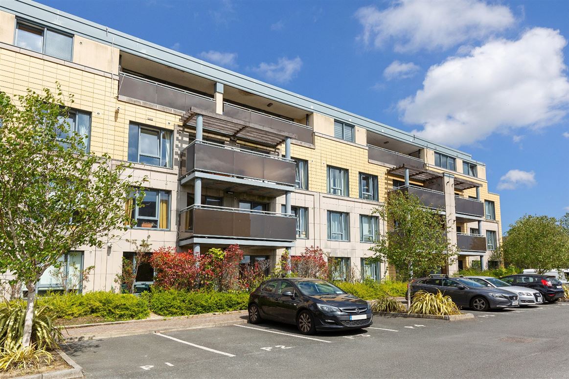 106 Hampton Lodge, Block B, Grace Park Road, Drumcondra, Dublin 9