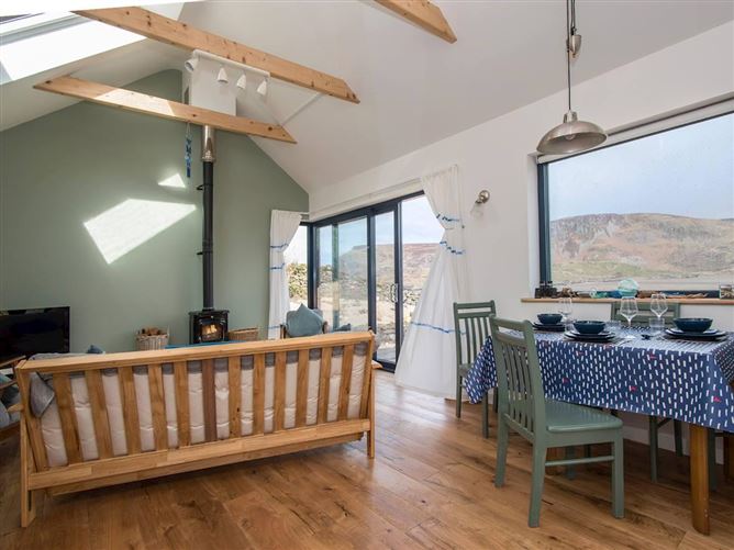 1 Bed in Glencolumbkille,Glencolumbkille,  Donegal