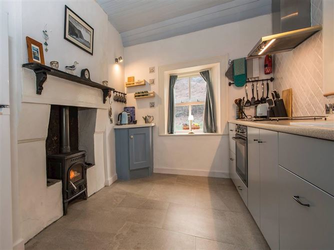 1 Bed in Glencolumbkille,Glencolumbkille,  Donegal