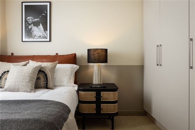 https://photos-a.propertyimages.ie/media/9/9/0/4958099/f7aaa738-e266-416e-a72d-cefd4ec74663_l.jpg