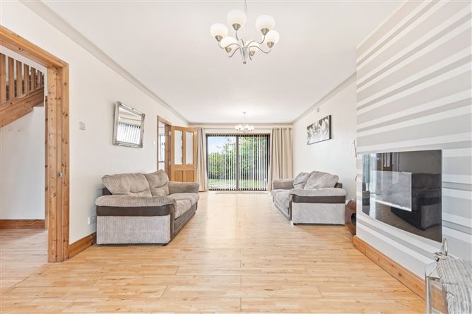 5 Maple Drive, Royal Oak Road, Bagenalstown, Co. Carlow