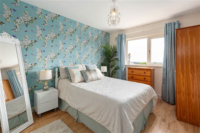 Bay View House, Fieldstown, Monasterboice, Louth