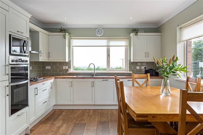 Bay View House, Fieldstown, Monasterboice, Louth