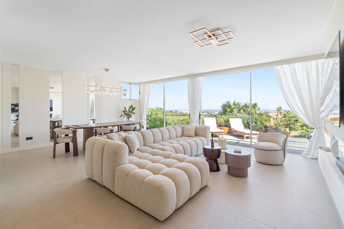 Marbella, Nueva Andalucia, Palacetes Los Belvederes, Spain
