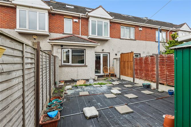 Photo 14 of 19 — 38 The Paddocks, Hybreasal, South Circular Road, Dublin 8