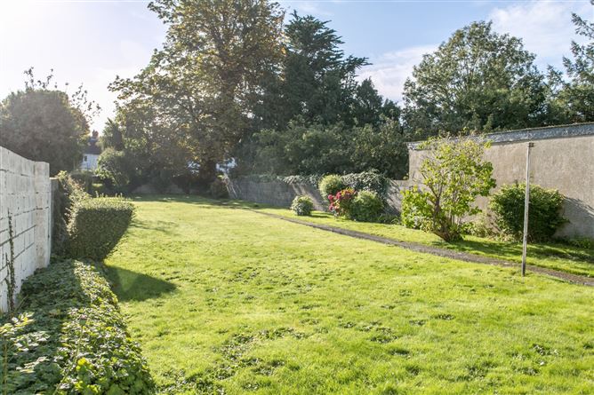 11 Priory Drive, Stillorgan, Blackrock, Co. Dublin