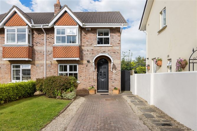 16 Woodfield, Scholarstown Road, Rathfarnham, Dublin 16