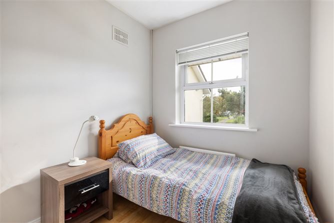 16 Woodfield, Scholarstown Road, Rathfarnham, Dublin 16