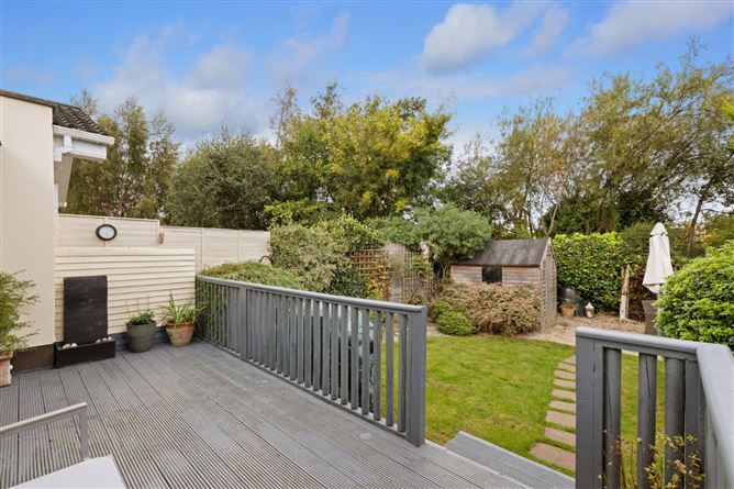 16 Woodfield, Scholarstown Road, Rathfarnham, Dublin 16