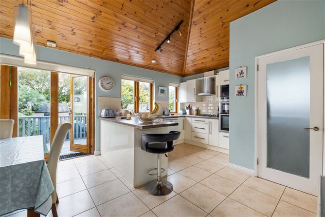 16 Woodfield, Scholarstown Road, Rathfarnham, Dublin 16