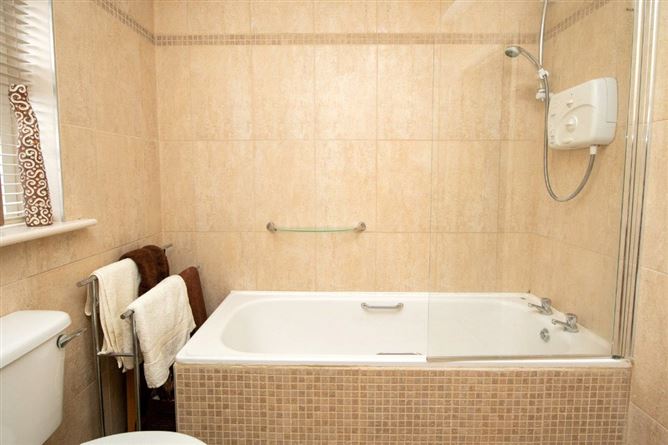 12 Hillview Crescent, Gowran Road, Bennettsbridge, Co. Kilkenny