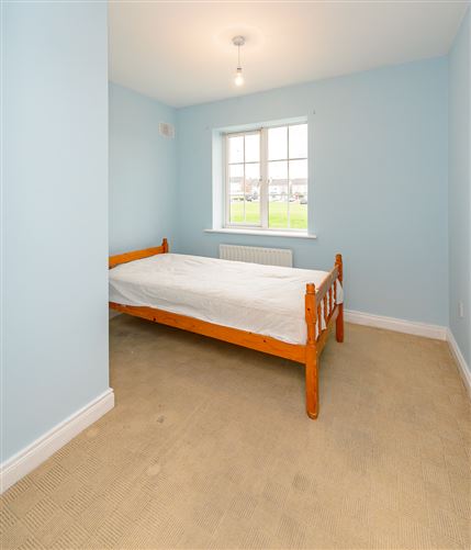 34 Rochford Hall, Kells, Meath