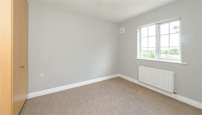34 Rochford Hall, Kells, Meath