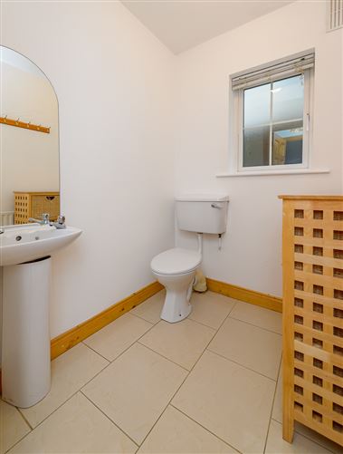 34 Rochford Hall, Kells, Meath