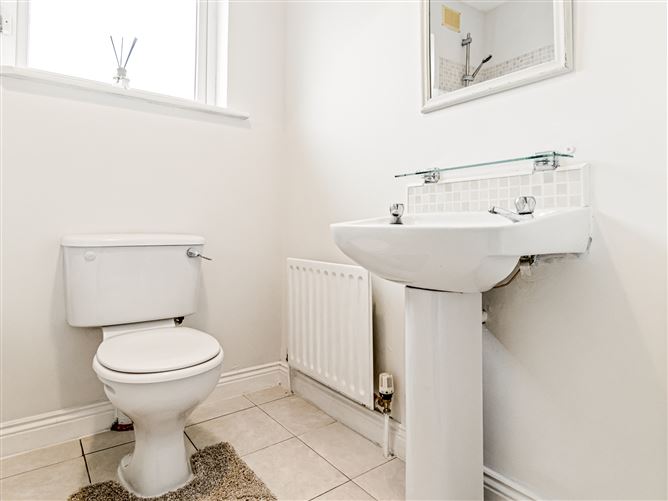 28 The Avenue, Liffey Hall, Newbridge, Kildare