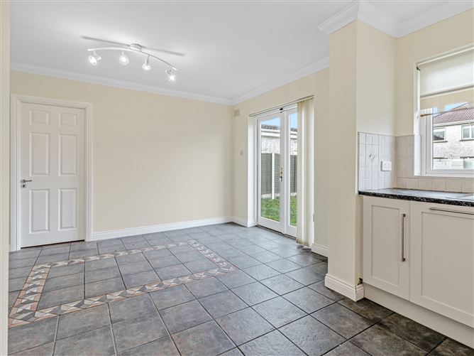 28 The Avenue, Liffey Hall, Newbridge, Kildare