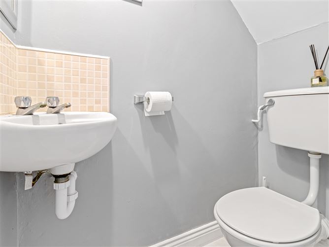 28 The Avenue, Liffey Hall, Newbridge, Kildare