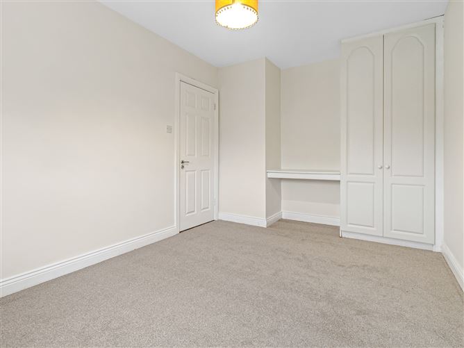 28 The Avenue, Liffey Hall, Newbridge, Kildare