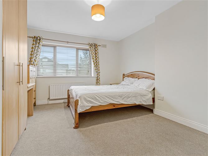 28 The Avenue, Liffey Hall, Newbridge, Kildare