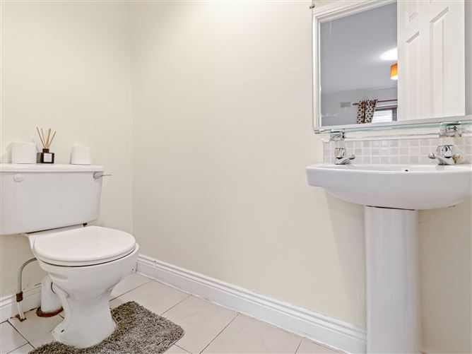 28 The Avenue, Liffey Hall, Newbridge, Kildare