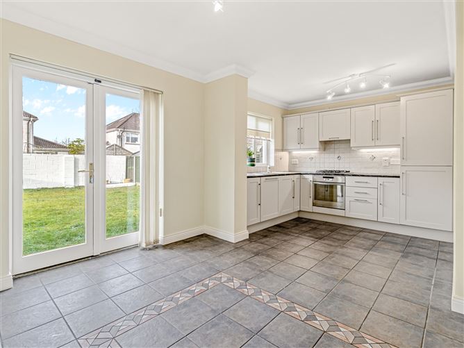 28 The Avenue, Liffey Hall, Newbridge, Kildare