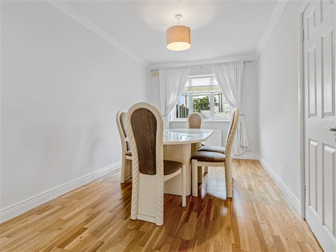 28 The Avenue, Liffey Hall, Newbridge, Kildare