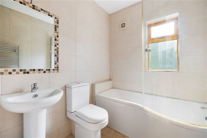 10b Sycamore Close, The Park, Cabinteely, Dublin 18